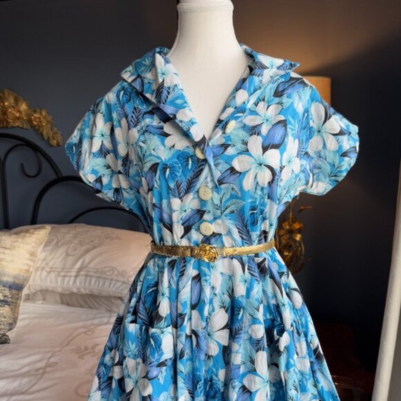 Vivien of Holloway Retro Kitty Plumeria Blue 50s Style Cotton Dress - Picture 2 of 14